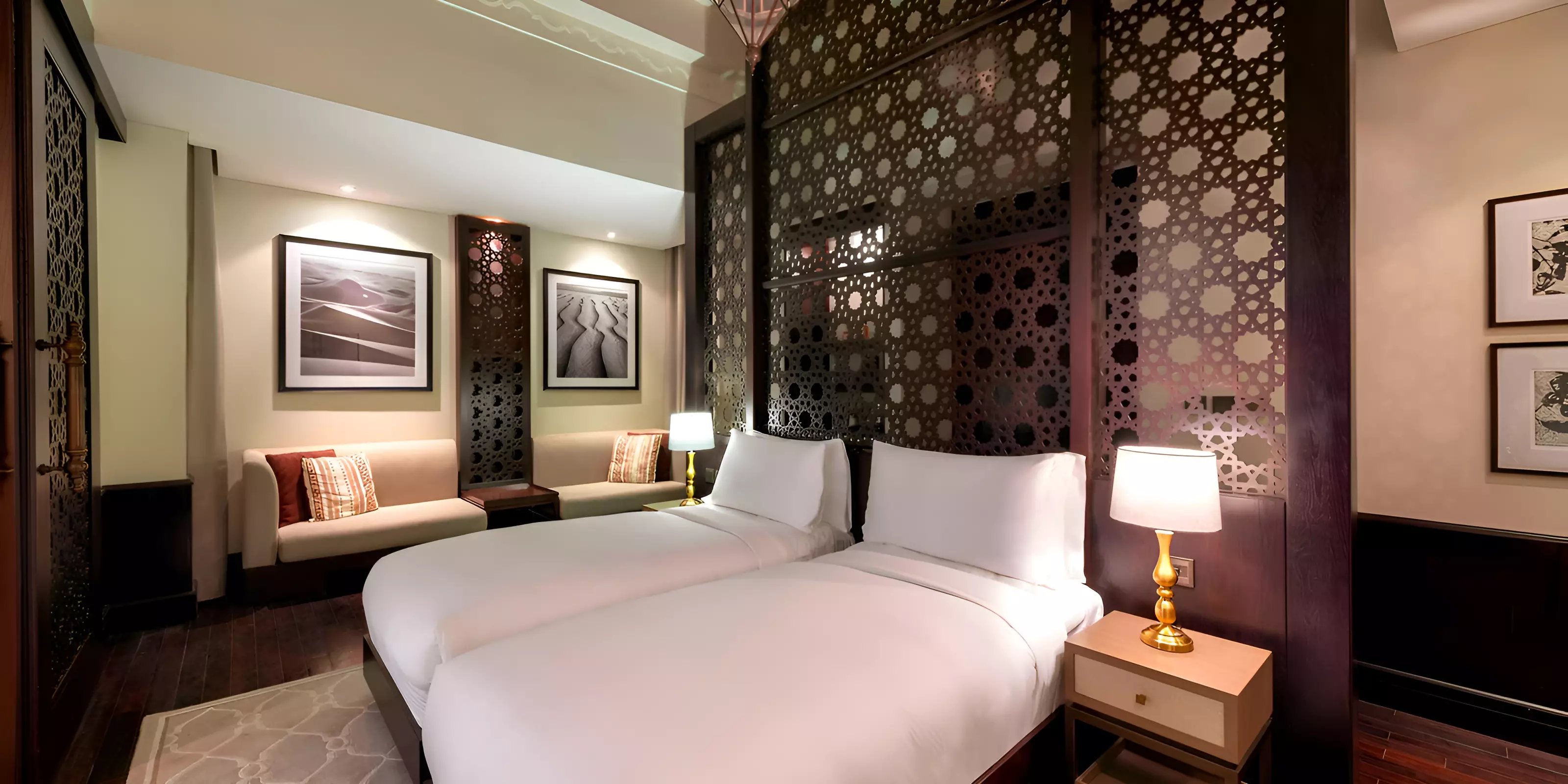 The Ritz Carlton Residences by RAK Hospitality Holding, The Ritz-Carlton Residences - photo 5 of 10