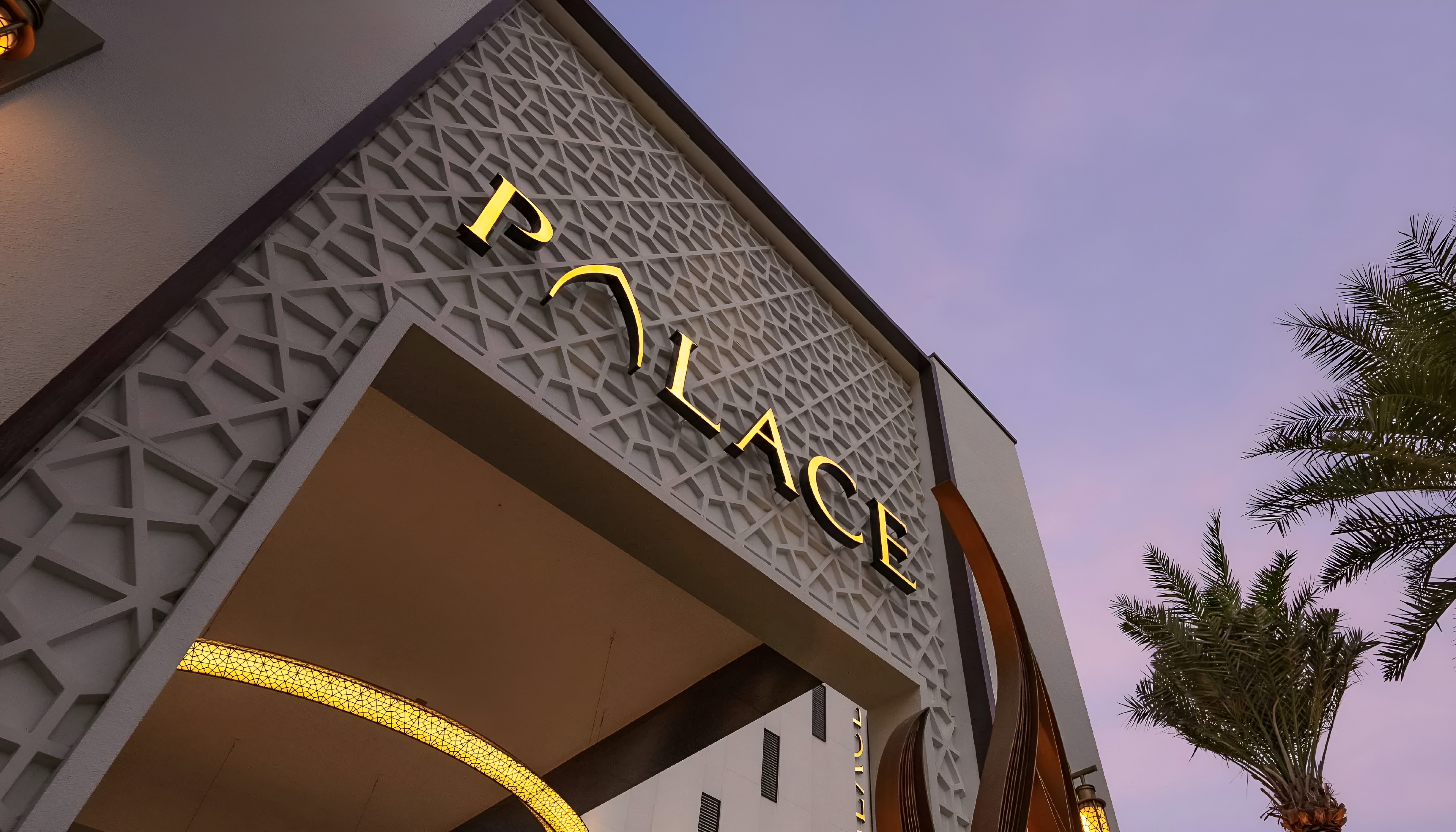 Avarra by Palace - image 12
