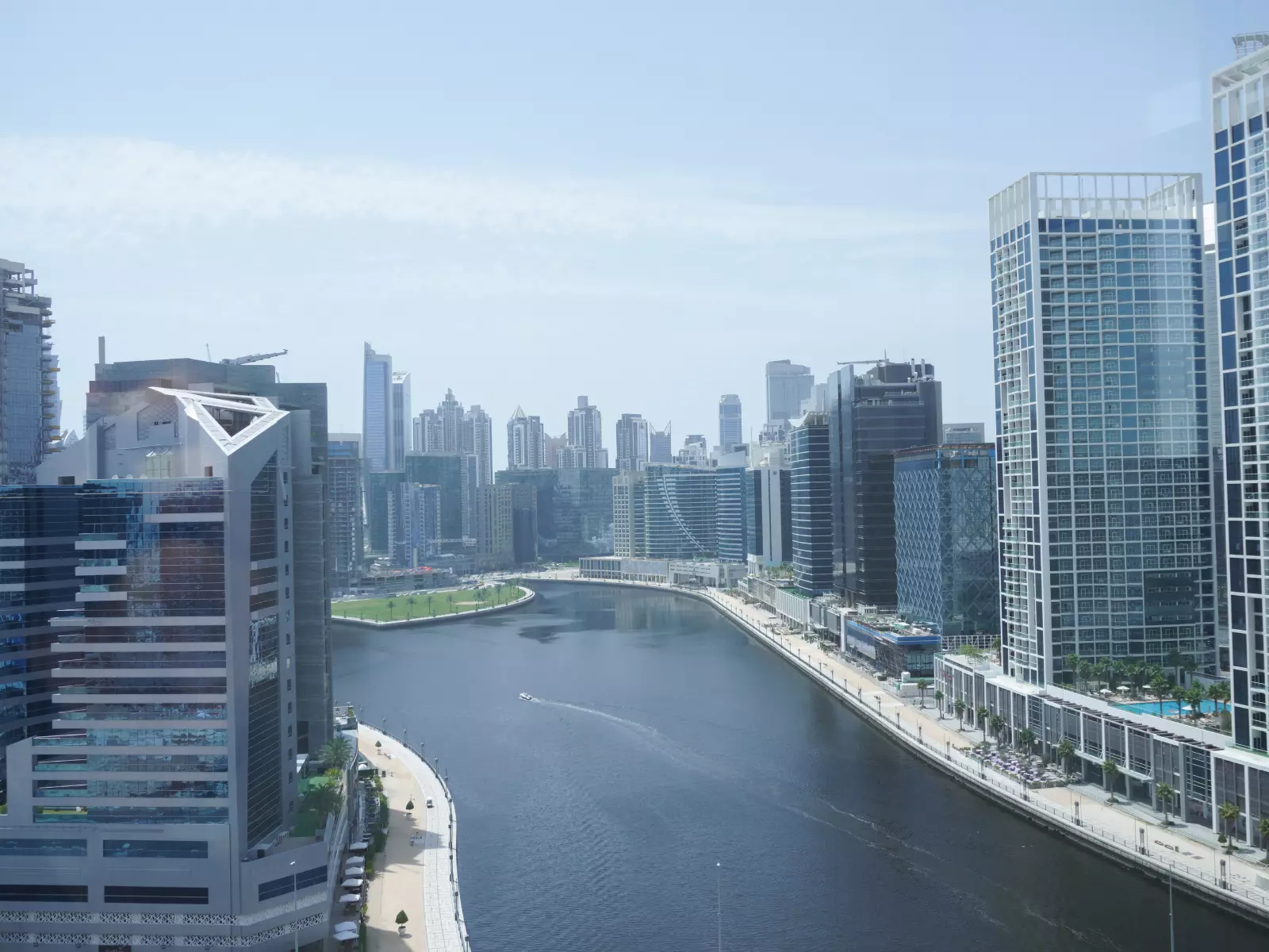 Canal Bay — photo 13 of 17