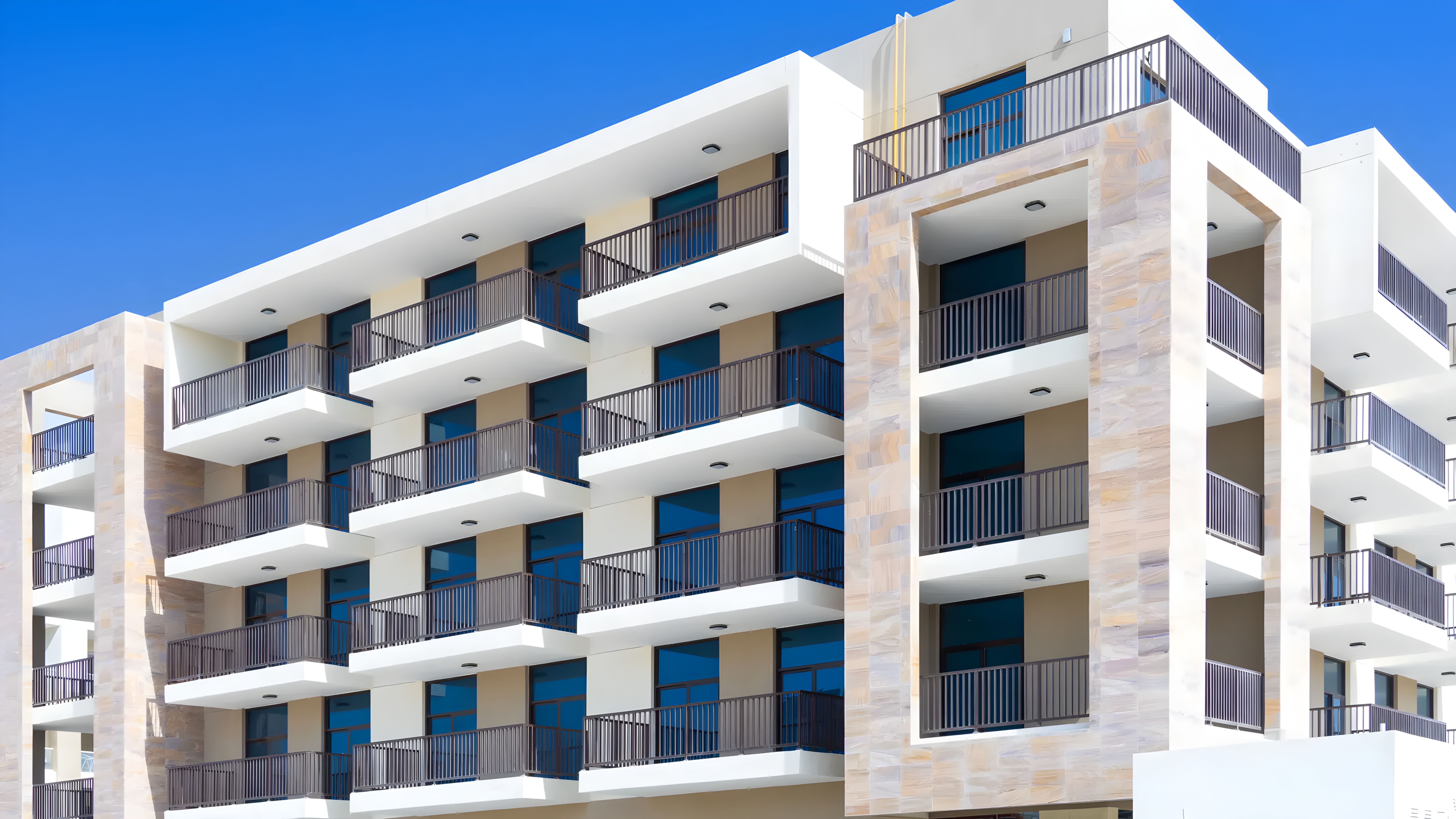 RR Residence - image 10
