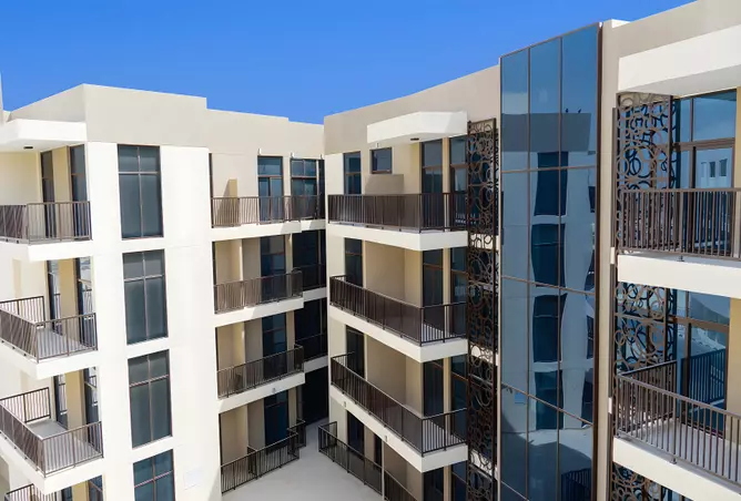 RR Residence - Image 2