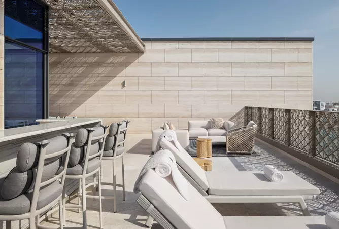 Four Seasons Private Residences — Jumeirah