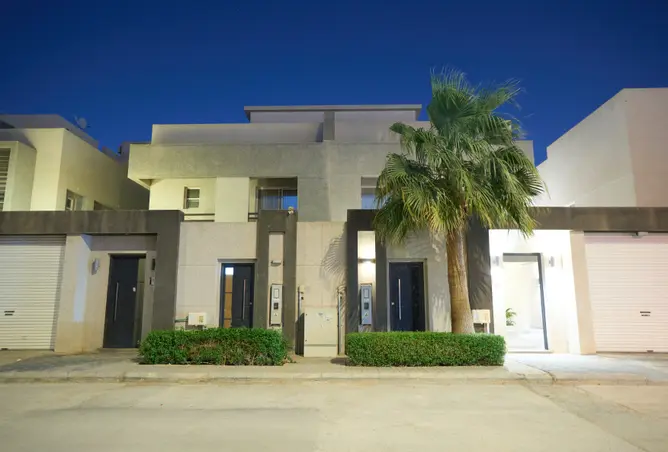 Al Waha Al Khadra 2